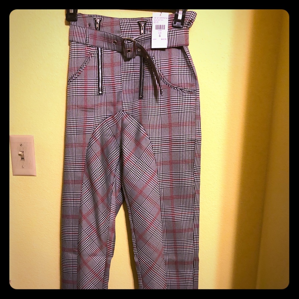 💕Brand new - Fashion Nova plaid pants